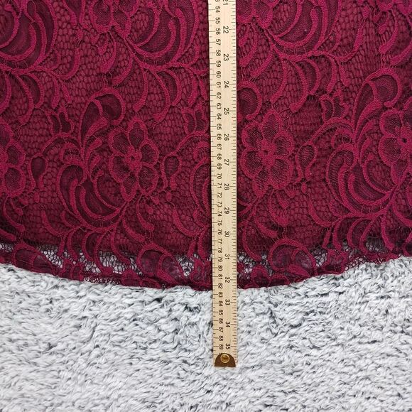 Speechless Women's size Medium Lined Lace Midi Dress 3/4 Sleeve Burgandy Color - Picture 4 of 9